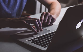 爱游戏体育地址-卡迪夫城主场取胜，提振士气备战下轮，卡迪夫城市怎么样