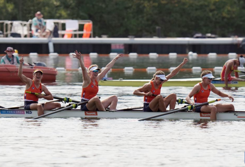 爱游戏体育地址-荷兰队在划船比赛中力压对手，斩获冠军