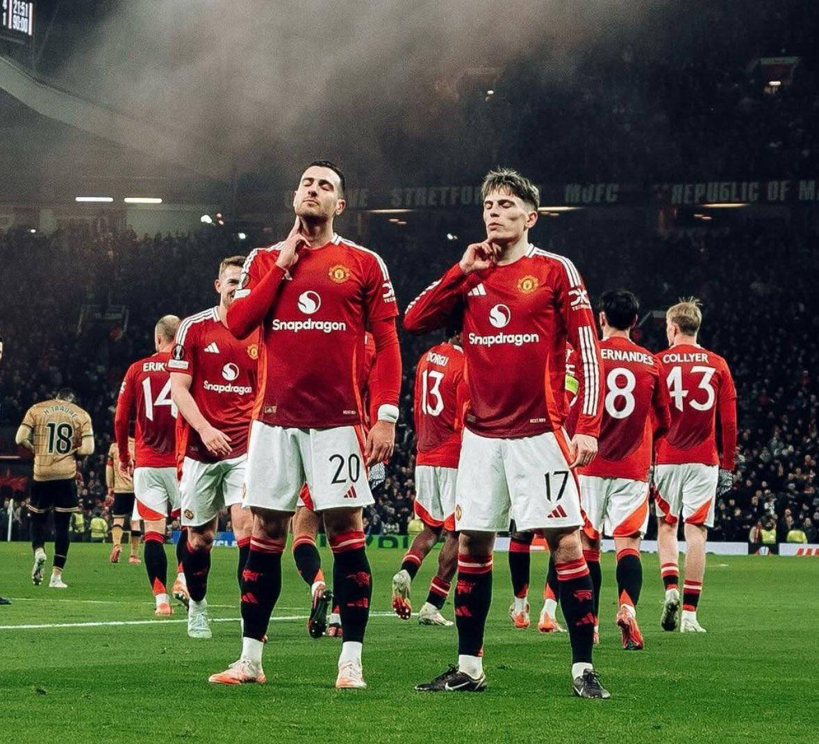 爱游戏体育官网-关于曼联球迷现场助威，激发球队夺冠斗志的信息