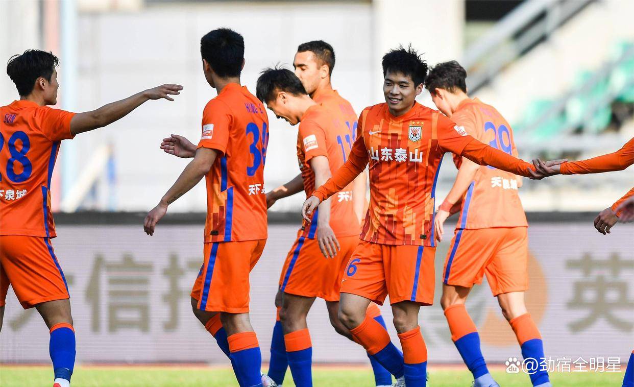 包含武汉三镇全场碾压中超,如同剧本杀再现,进球的词条 包含武汉三镇全场碾压中超,如同剧本杀再现,进球的词条