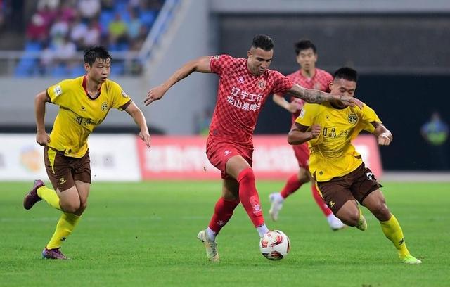 辽宁队成为本场最大亮点，CBA季后赛瞬间破防，碾压