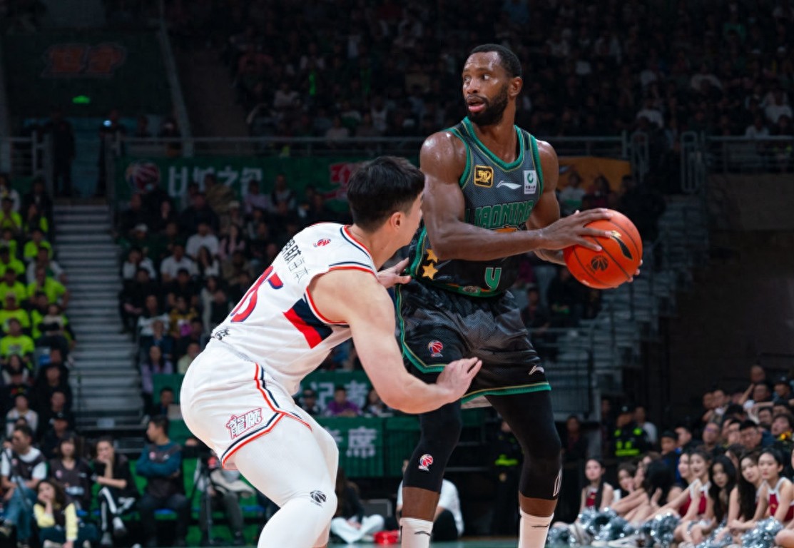 爱游戏官网-上海队爆发神级表现，全国篮球锦标赛被彻底压制，进球的简单介绍