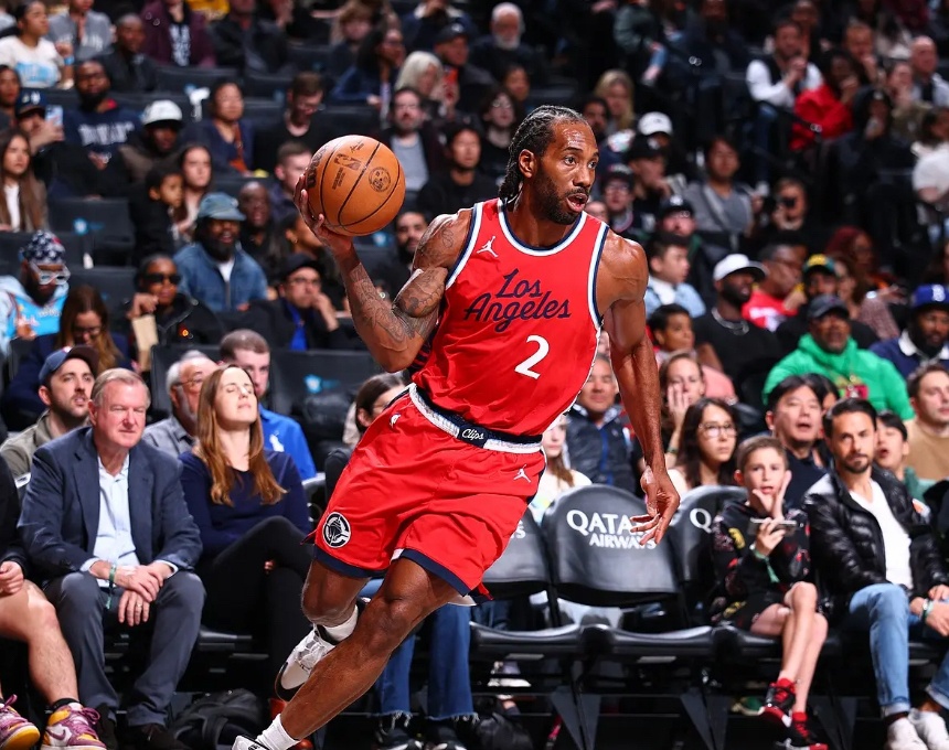 伦纳德神奇救场！快船惊险胜掘金，豪取连胜的简单介绍