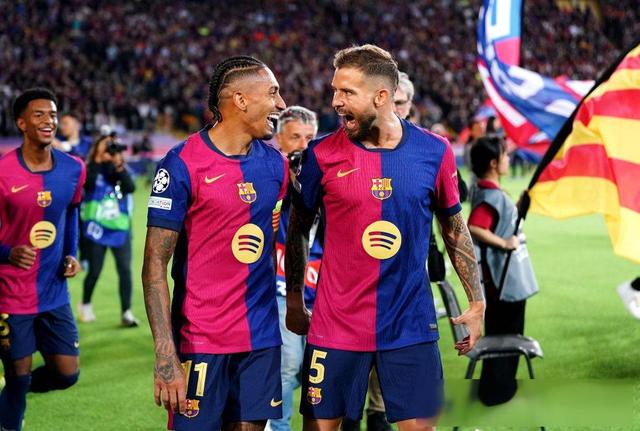 防守端发挥出色,球队成功压制对手 防守端发挥出色,球队成功压制对手