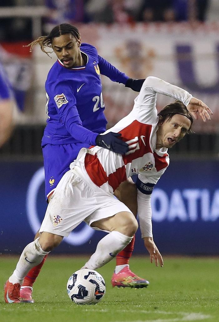 爱游戏在线-克罗地亚与巴黎圣日耳曼巴西对决，双方势均力敌的简单介绍