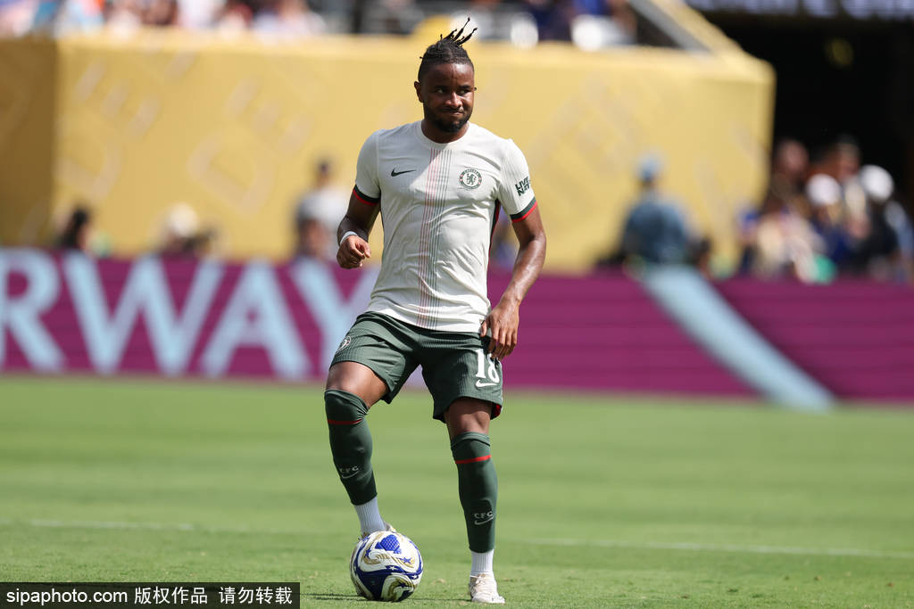 爱游戏中国官网-慕尼黑前锋状态神勇，成为球队制胜法宝