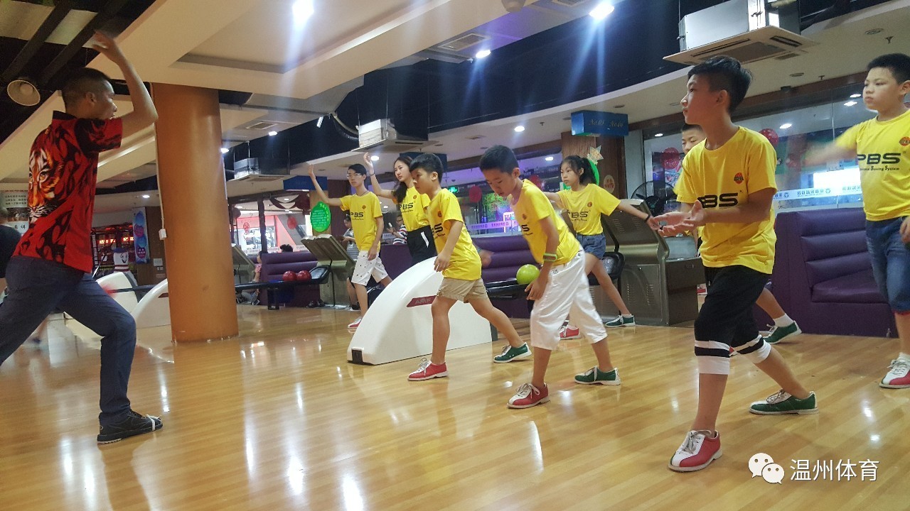 关于保龄球比赛中黑马崭露头角,惊险获胜的信息 关于保龄球比赛中黑马崭露头角,惊险获胜的信息