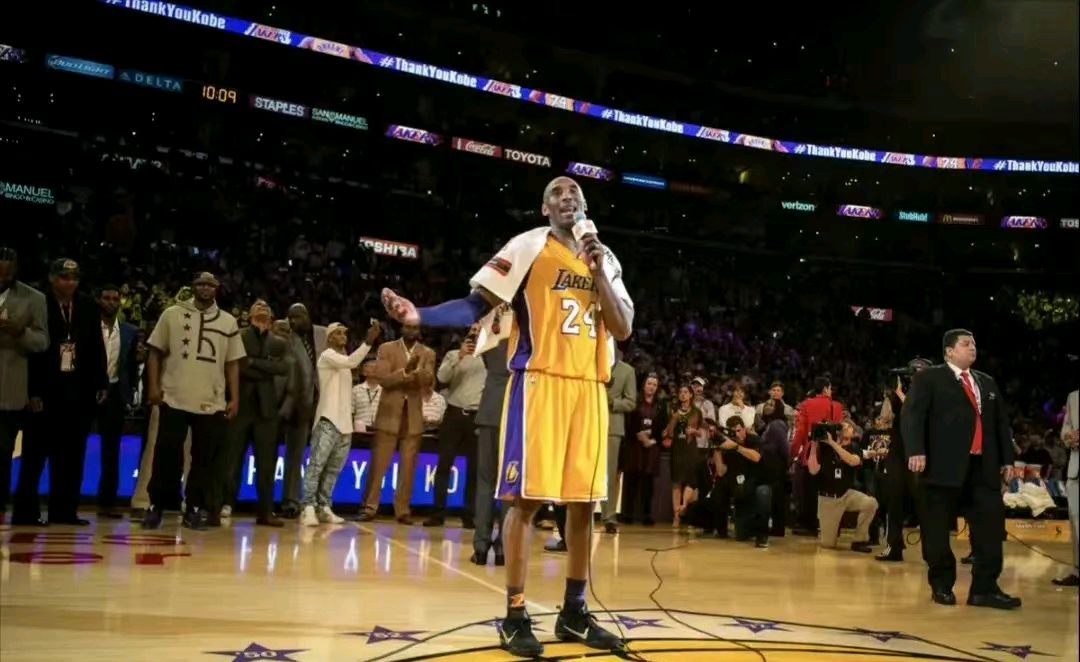 爱游戏在线-包含热火潮水翻盘马刺：席卷全场观众！的词条