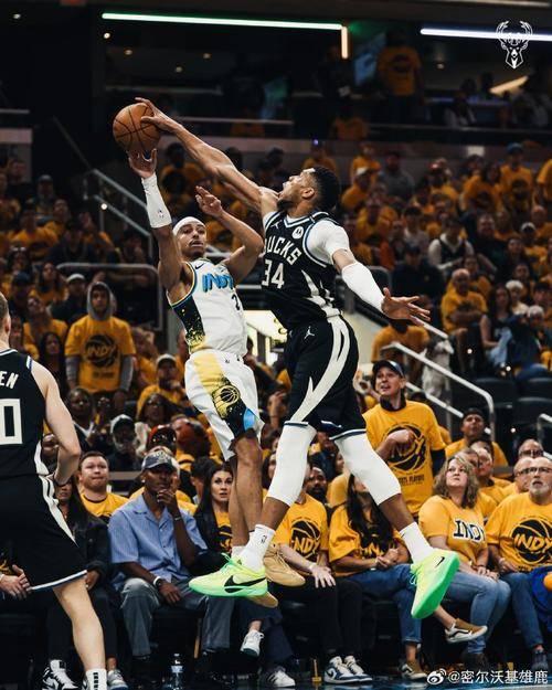 爱游戏官网入口-关于雄鹿轻取篮网，字母哥32+12的信息