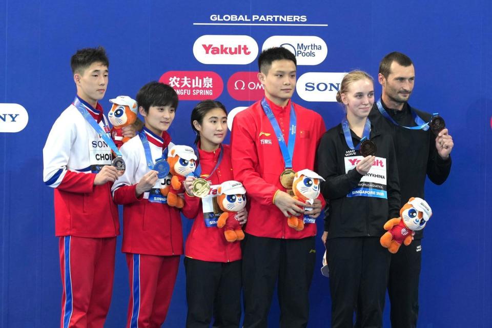 包含澳大利亚游泳选手拼搏到底,夺得铜牌的词条 包含澳大利亚游泳选手拼搏到底,夺得铜牌的词条