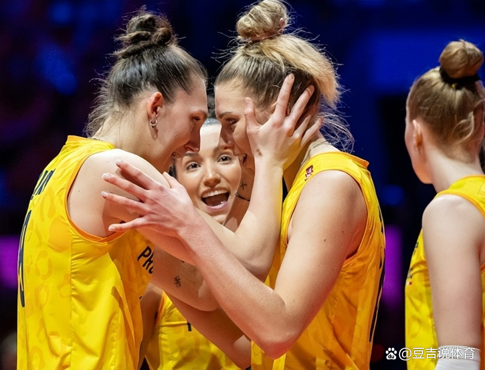 爱游戏官网-俄罗斯队在女排比赛中击败对手