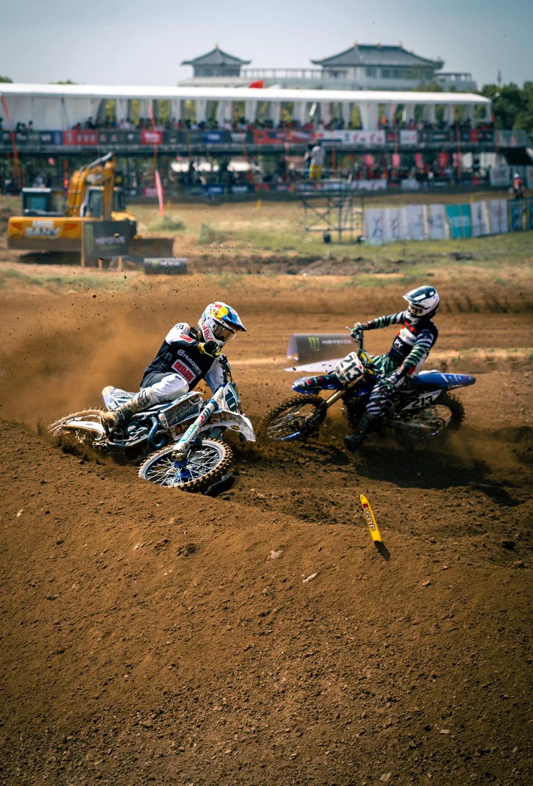 高能对决，燃烧激情的赛场风暴！的简单介绍