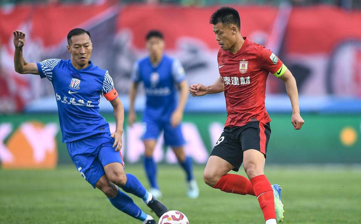 爱游戏中国官网-包含上海申花客场挑战北京国安，寻求终结不胜的词条