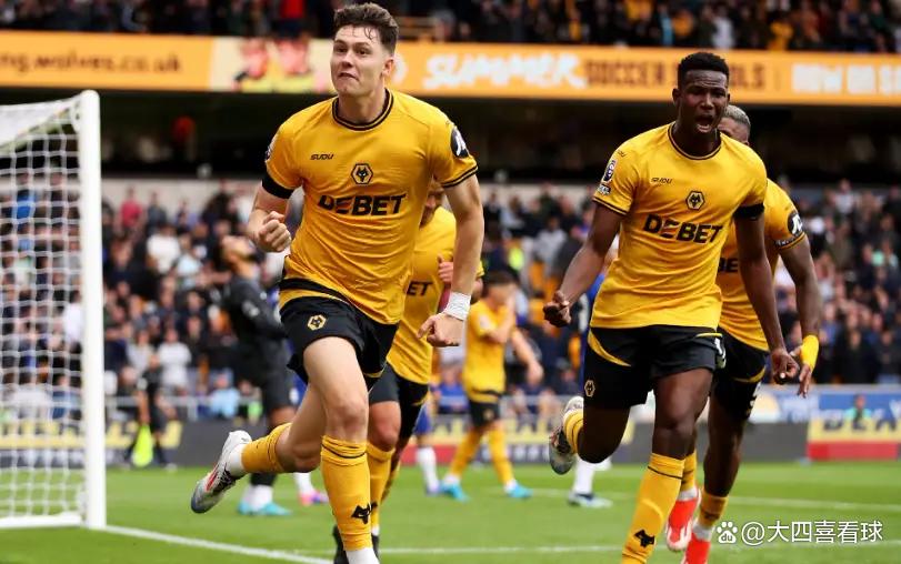 爱游戏app-狼队客场不敌南安普顿，遭遇两连败