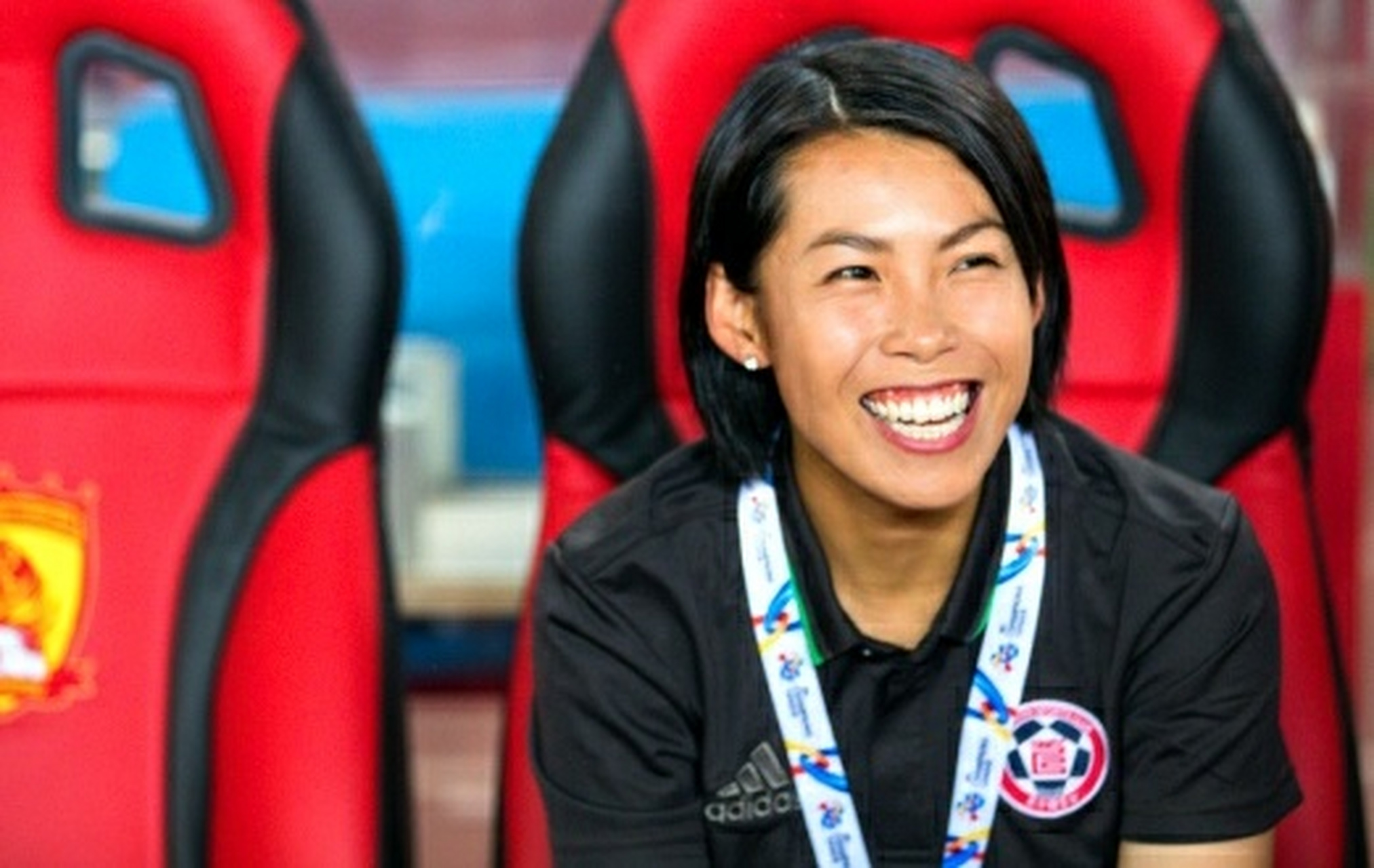 德国女足国家队新任主教练亮相计划重新夺冠 德国女足国家队新任主教练亮相计划重新夺冠