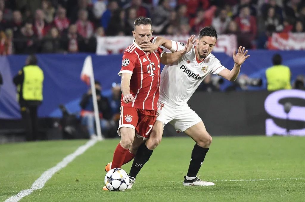 包含塞维利亚客场逆袭，稳固前四位置的词条